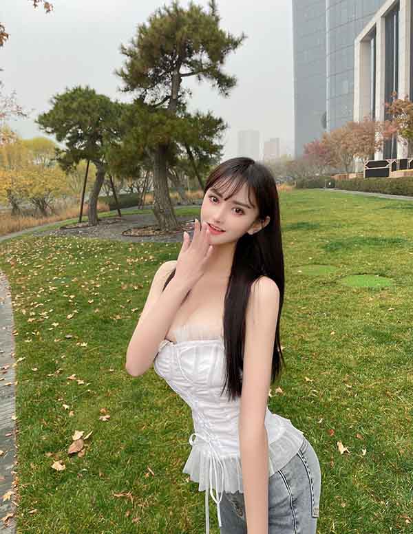迪拜外围模特